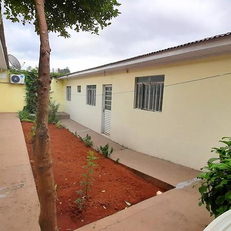 Hospedagensjaguariaiva Apartment Екстериор снимка