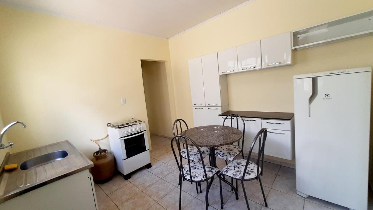 Hospedagensjaguariaiva Apartment Екстериор снимка