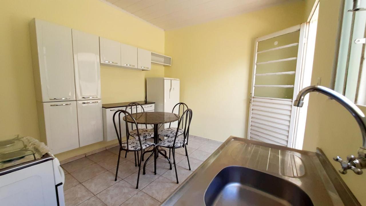 Hospedagensjaguariaiva Apartment Екстериор снимка