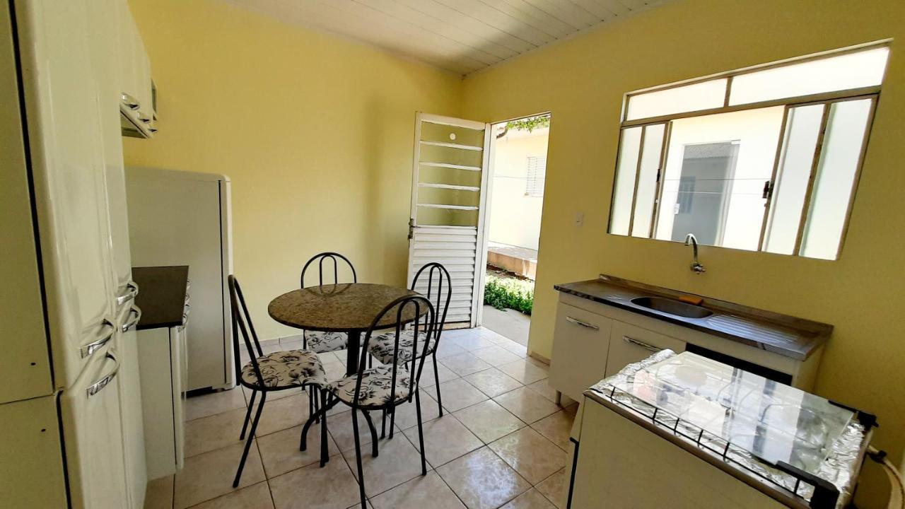 Hospedagensjaguariaiva Apartment Екстериор снимка