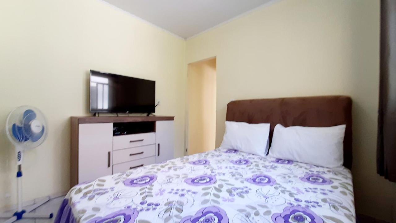 Hospedagensjaguariaiva Apartment Екстериор снимка