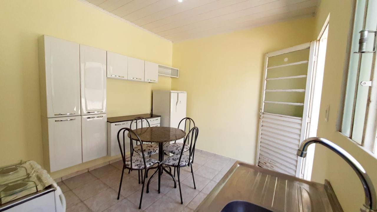 Hospedagensjaguariaiva Apartment Екстериор снимка